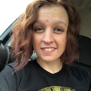 Meet your Posher, Briana